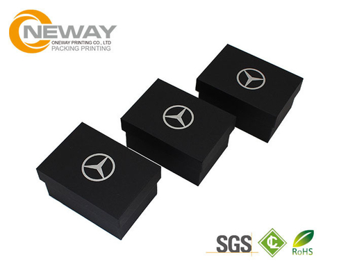 Custom Logo Gift Packing Boxes Magnetic Cardboard Favor Boxes with Handle